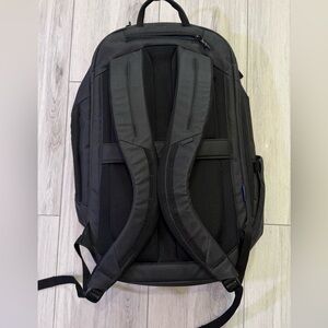 THULE Aion Backpack 28L (Black)